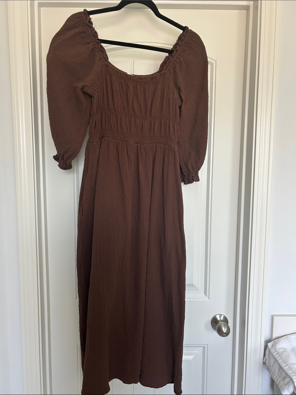 Smocked Puff-Sleeve Midi Dress in Warm Brown
